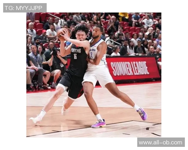 开拓者本赛季三次战胜勇士场均迫使对手失误19次展现强大实力